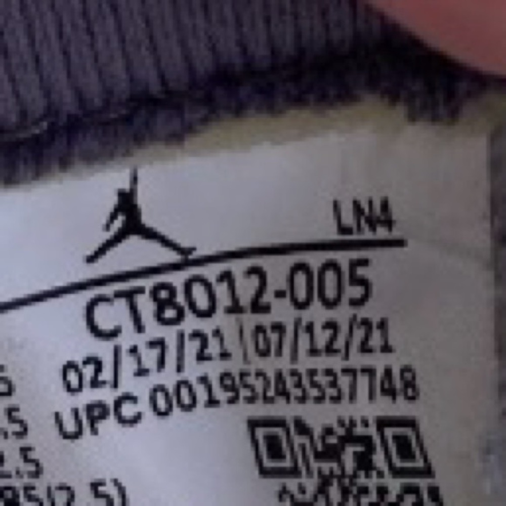 Nike Jordan 11 Cool Grey Size 10.5 mens - Picture 10 of 11